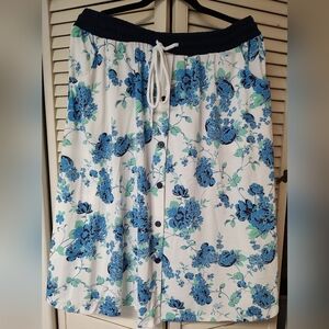Lularoe Medium Marsha Floral Blue and White  Skirt